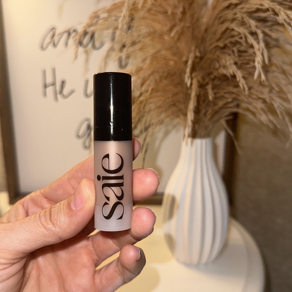 Saie Other - Glowy Super Gel Lightweight Dewy Multipurpose Illuminator